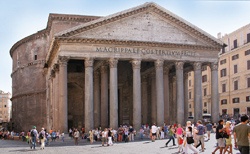 Il Pantheon, convertito in Basilica di Santa Maria ad Martyres